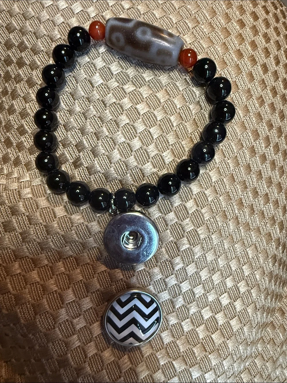 Snap stylish bracelet